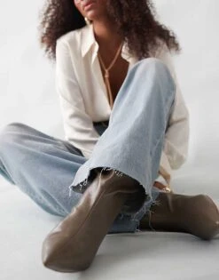 Mango Relaxed Slim Washed Front Jeans In Light Blue For Women -Mango Sales 206569393 3