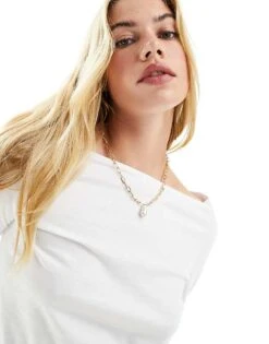 Mango Slash Neck Long Sleeve Top In White For Women -Mango Sales 207101817 3