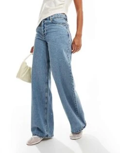 Mango Slouchy Straight Leg Jeans In Light Blue Wash For Women -Mango Sales 207109754 3