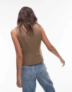 Mango Deep V-neck Top In Brown For Women -Mango Sales 207283762 2