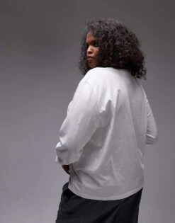 Mango Curve Boat Neck Long Sleeve Top In White For Women -Mango Sales 207284415 4