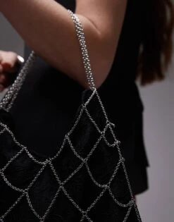 Mango Chain Cross Velvet Bag In Black For Women -Mango Sales 207678614 4