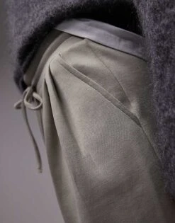 Mango Flared Jogger In Pale Green For Women -Mango Sales 207988889 4